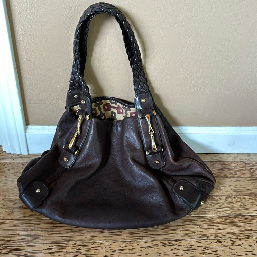 GUCCI embossed leather Guccissima shoulder bag